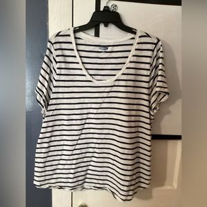 Stripped tee navy blue and white